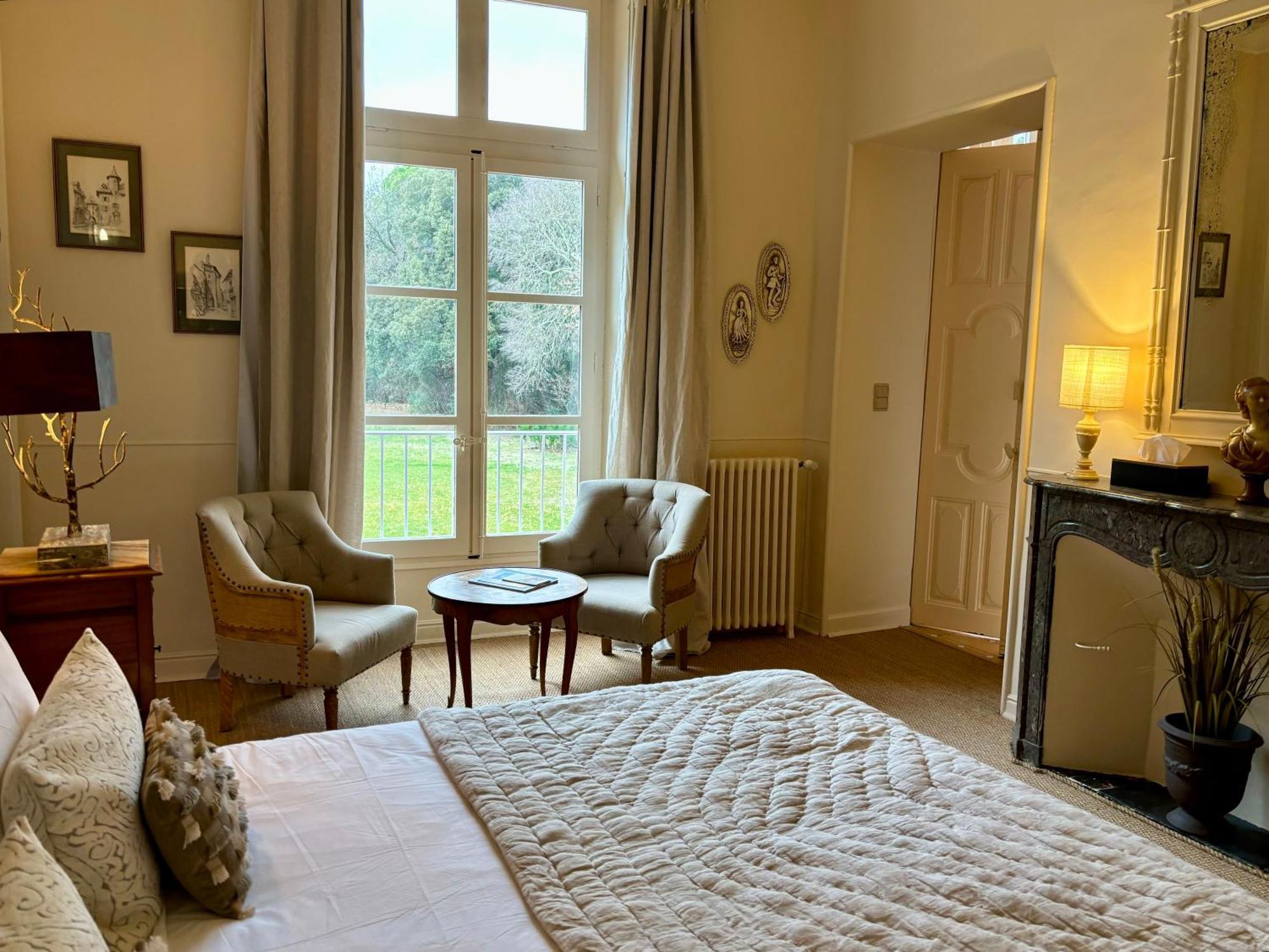 Château de Roquelune Pézenas Extérieur photo